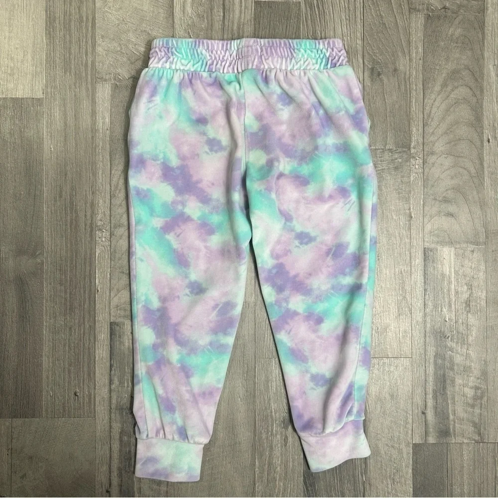 Btween Girls Tie Dye Comfy Lounge Set Soft Velvety Velour Set - Picture 8 of 8